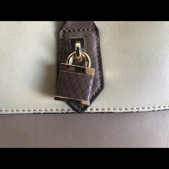 Hand bag - Picture 9 of 9